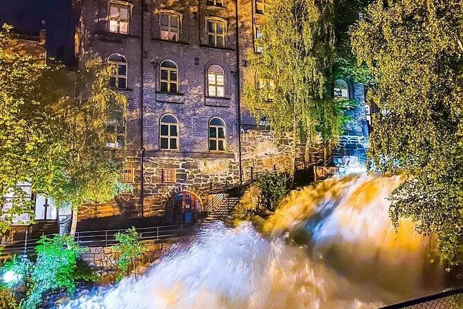 Oslo: Norwegian Food Tour & Hidden Gems City Walk - Birkelunden Farm-to-Table Main Course, Then a Tram Back