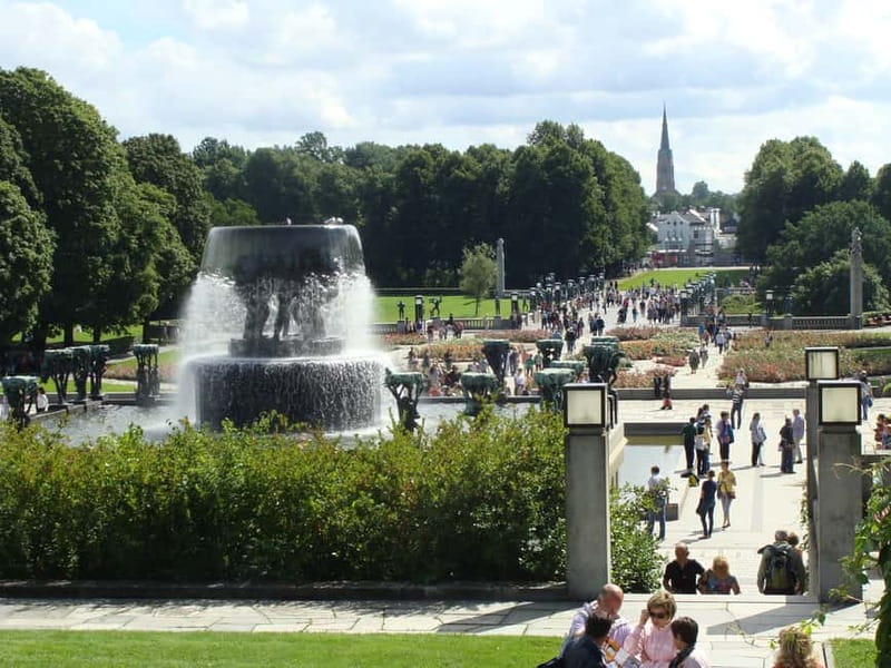 Oslo: Oslo Discovery Tour with 2 Museums Included - Who should book this, and who might prefer something else