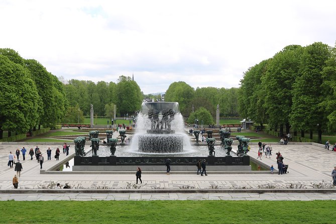 Oslo Panorama Tour with Holmenkollen Ski Jump and Vigeland Park - Guide energy, coach comfort, and the small things that matter