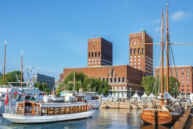 Oslo: Private VIP City Tour by Luxury Minivan with Driver & Guide - The Fram Museum Stop: 45 Minutes, Admission Not Included