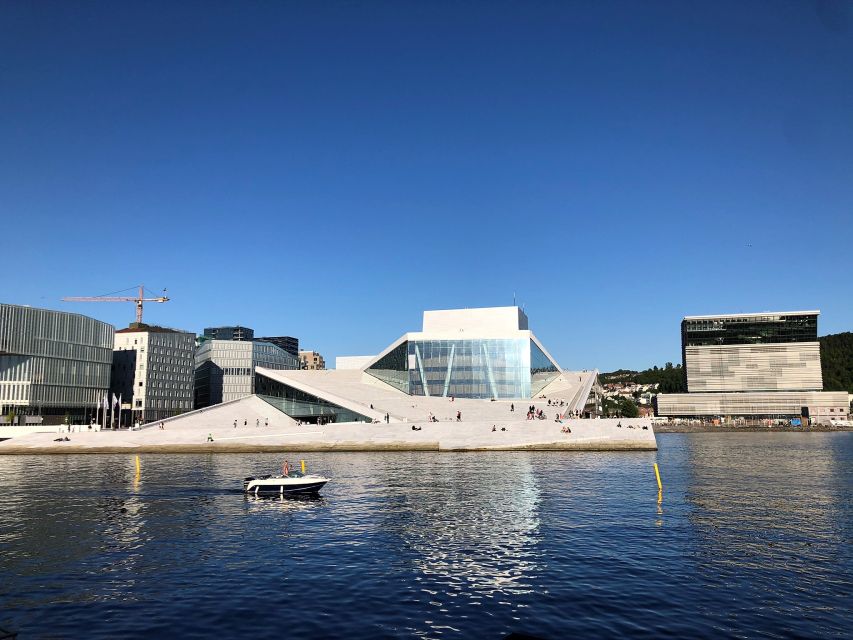 Oslo: Sightseeing with Holmenkollen Ski Jump & Vigeland Park - Practical tips so your tour day runs smoothly