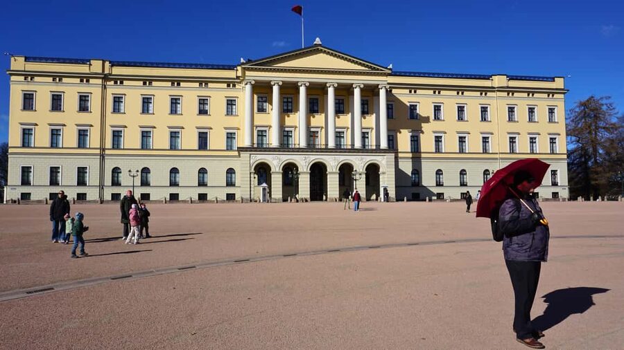 Oslo: Tour with a Michelin star chef - What to bring, and who this tour fits best