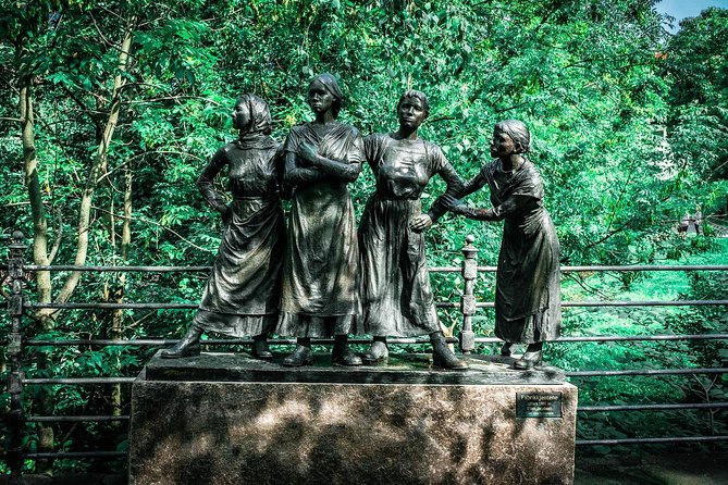 Oslo & Vigeland Park Private Walking Tour - From Nobel Peace to Vigeland, a smart way to see Oslo