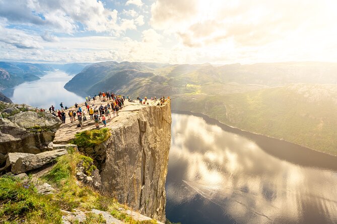 Preikestolen | Pulpit Rock - Hike with a local guide - Key things that make this hike work well