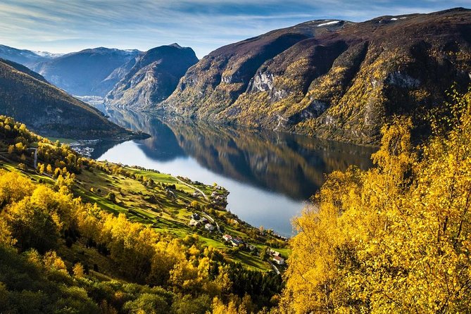 Private guided, Bergen to Oslo - Nærøyfjord Cruise & Flåm Railway - Key highlights and why they matter
