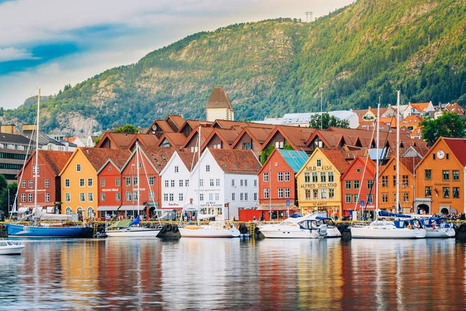 Private Guided City Sightseeing - Bergens Top Attractions - How a private 5-hour Bergen loop actually feels