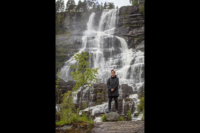 PRIVATE GUIDED TOUR: Highlights of Norway – Trip to the Sognefjord – WINTER - What to pack and how to pace a winter day like this