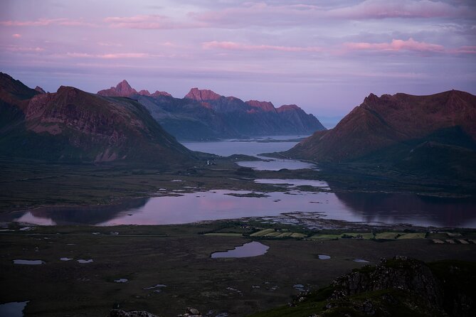 Private Midnight Tour To Gimsøya - Price for a private group: is $1,907 worth it?