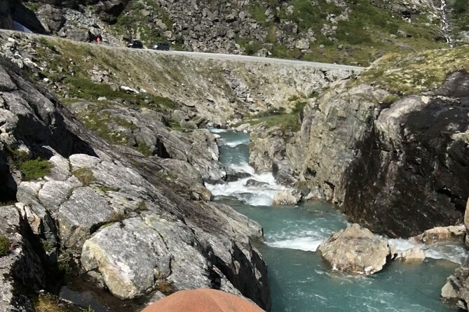 Private shore excursions Troll road in 5-7 groups - Key things that make this Trollstigen shore day work
