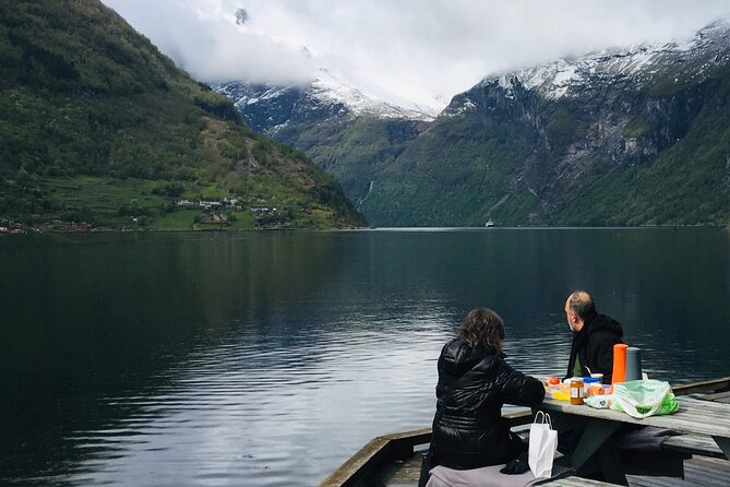 Private tour Geiranger and Glaciers 1 to 15 people - Flydalsjuvet: A Short Stop with Big View Payoff
