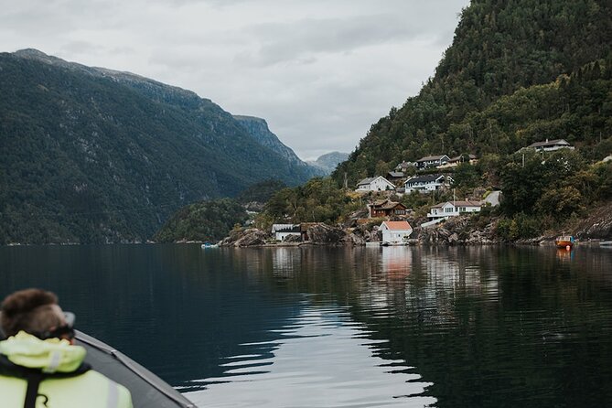 Scenic Hardangerfjord & Fyksesund RIB adventure from Norheimsund - Getting there from Bergen or Voss