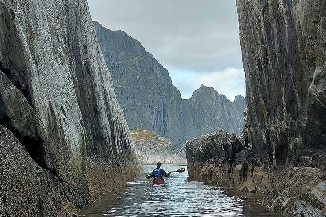 Sea Kayak Guided Tours on Skrova Island - What to bring and how to set yourself up for comfort
