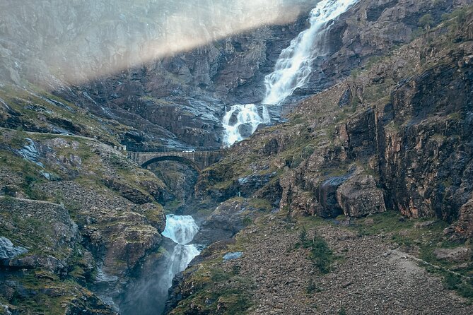 Sightseeing Tour in Trollstigen - Land of Trolls - Stigfossen: a 5-minute waterfall photo stop that works with the schedule