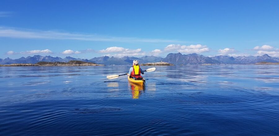 Skrova Island : 3hours Guided Kayak Tour - The Viking-Time Story: Why the History Part Feels Real Here