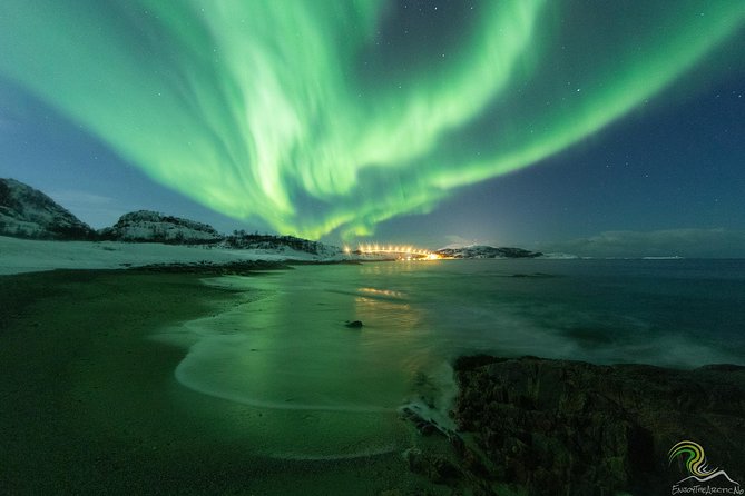 Small-Group Northern Lights Tour from Tromso with Photos - English-speaking guides, small-group format, and why the price can make sense
