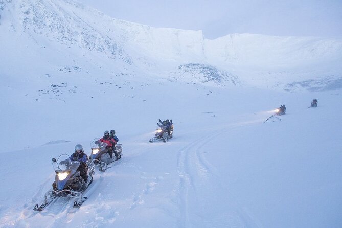 Snowmobile Evening Adventure outside Tromsø - Highlights that make this snowmobile evening work