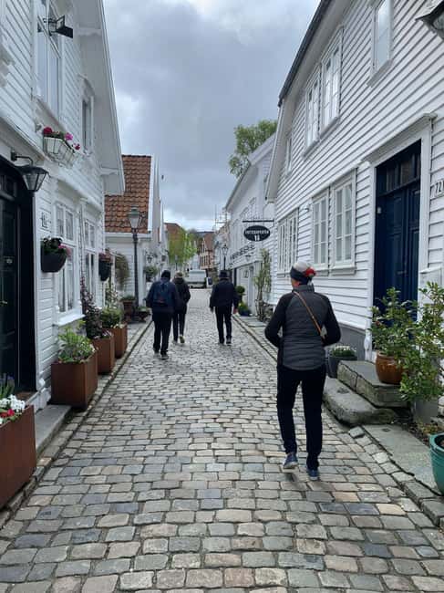 Stavanger: Customized Private Tour with a Local - Should you book this Stavanger customized private tour?