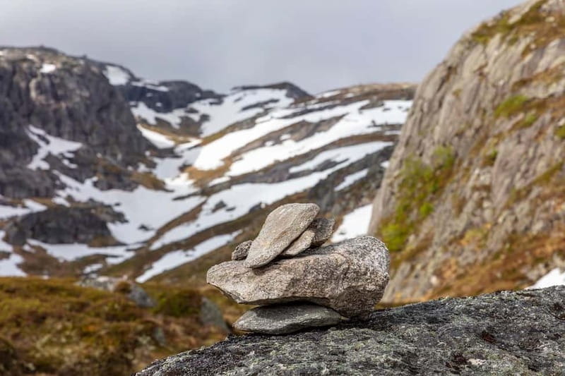 Stavanger: Kjerag Summer Hike with Packed Lunch - Entering Kjerag mode early, before the crowd noise