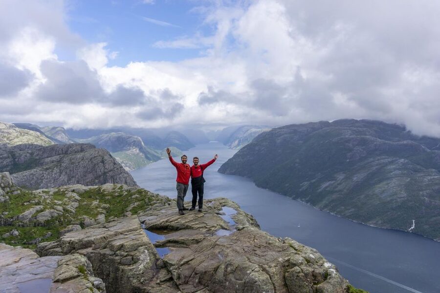 Stavanger: Preikestolen Classic Hike and Side Trail - Preikestolen, 604 meters above Lysefjorden: the moment you came for