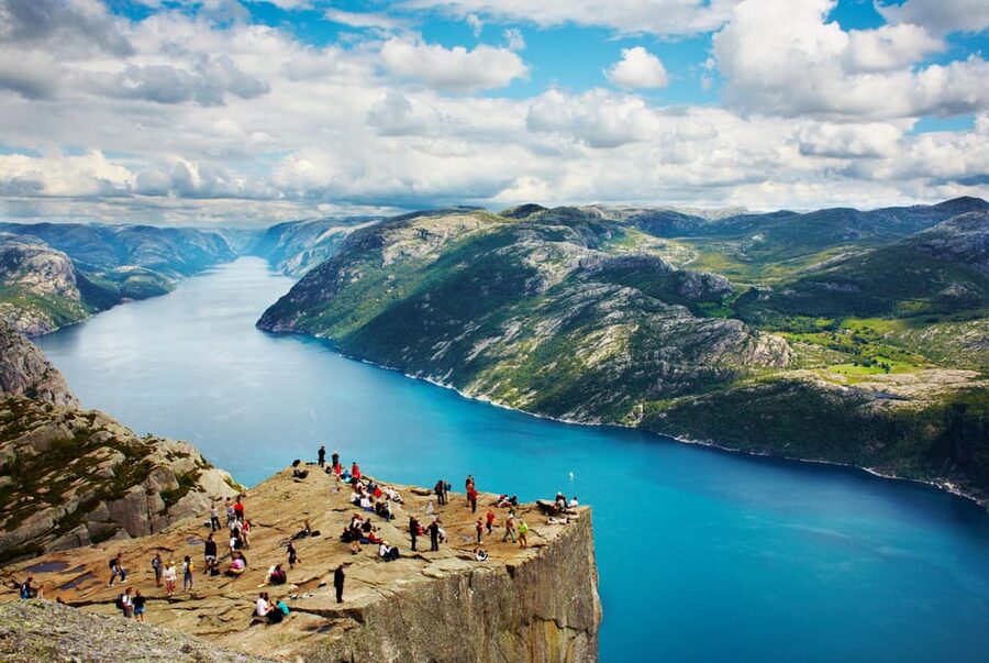 Stavanger: Preikestolen (Pulpit Rock) Hike with Local Guide - Key highlights you’ll feel on this hike