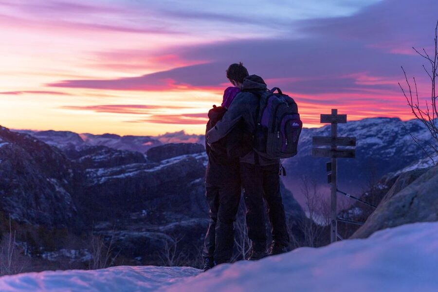 Stavanger: Preikestolen Sunrise Hike with Breakfast Buffet - What to pack for cold wind, uneven steps, and a long day