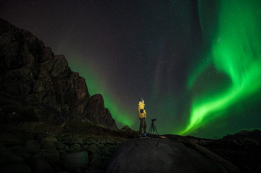 Svolvær: Ultimate Aurora Hunt - Photographer-Style Aurora Tips You’ll Actually Use
