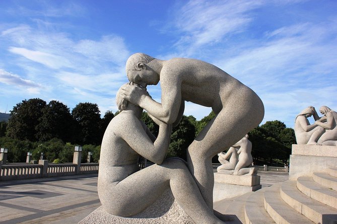 The Ultimate Study of the Human Form at Vigeland's Sculpture Park with a Local - Timing and ending at Oslo City Museum: plan your next step