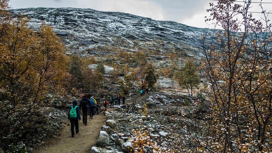 Trolltunga Autumn Hike Go Viking - Why late autumn on Trolltunga feels like two seasons at once