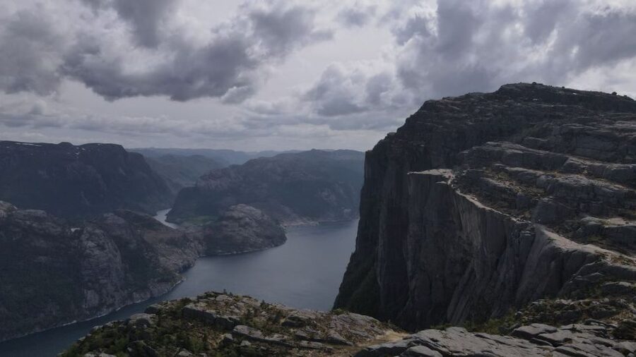Trolltunga Helicopter & Waterfalss Sightseeing From Bergen - Key things that make this tour worth your time