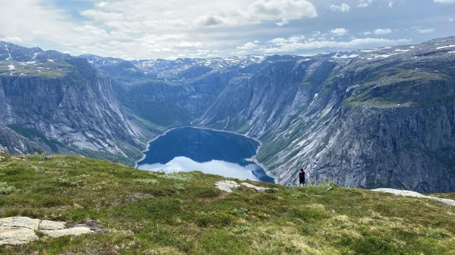 Trolltunga Helicopter & Waterfalss Sightseeing From Bergen - Getting From Bergen Into Hardanger Without Losing the Day