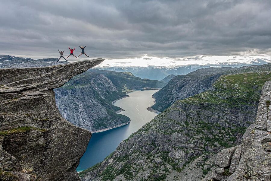 Trolltunga: Trolltunga Sunset Glamping - Trolltunga at golden hour, plus a dome sleep above it all