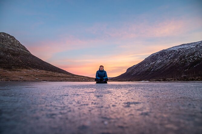 Tromsø: Arctic Landscapes Hiking / Snowshoeing Tour in the wild - Tromsø fjords are a smart place to snowshoe
