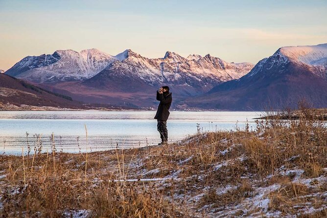 Tromsø: Arctic Landscapes Hiking / Snowshoeing Tour in the wild - Physical demands and who should book this snowshoeing day