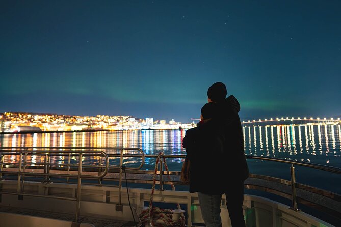 Tromso Aurora Cruise with 3-Course Dinner - Your 3-Course Dinner: Cozy Indoor Dining, But Manage Expectations