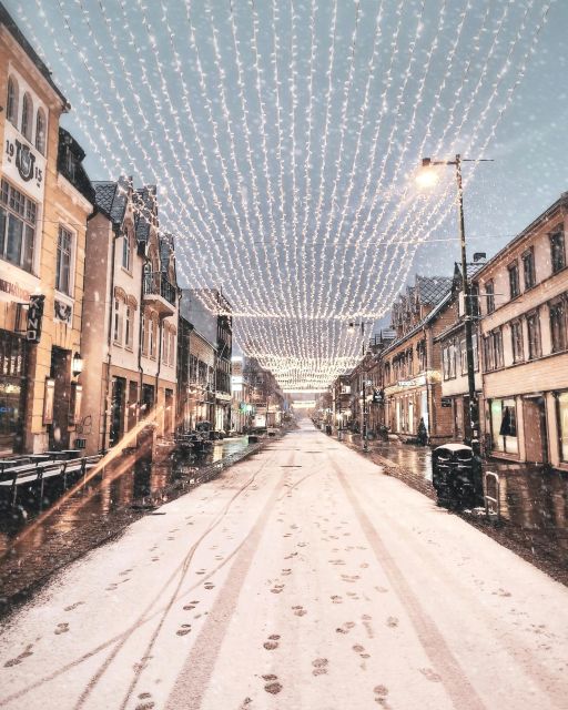 Tromsø: Capture the most Photogenic Spots with a Local - Petersborggata viewpoint: a different angle on Tromsø