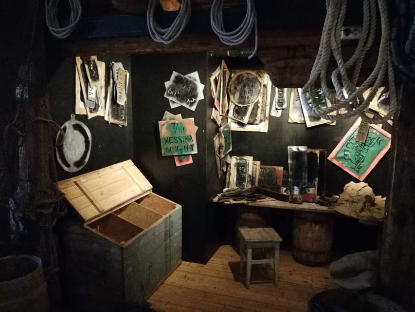 Tromso: Cod-Tasting Tour with Full Steam Museum Entry - Sea Sami Exhibition on the 3rd Floor: Culture Tied to the Sea