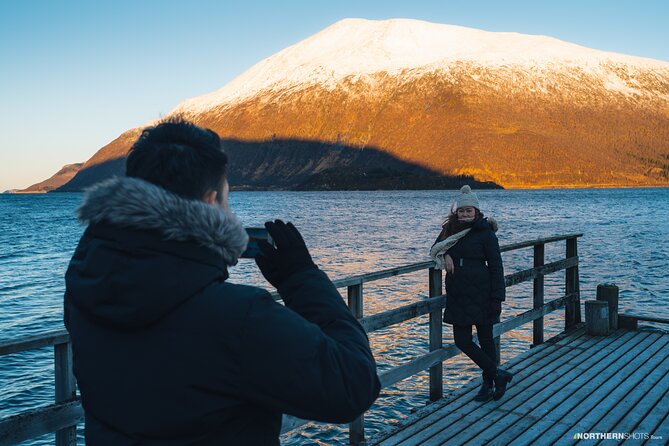 Tromsø: Day trip to the island of Sommarøy through the Fjords - Photo expectations: photos taken for you, and what to do with privacy