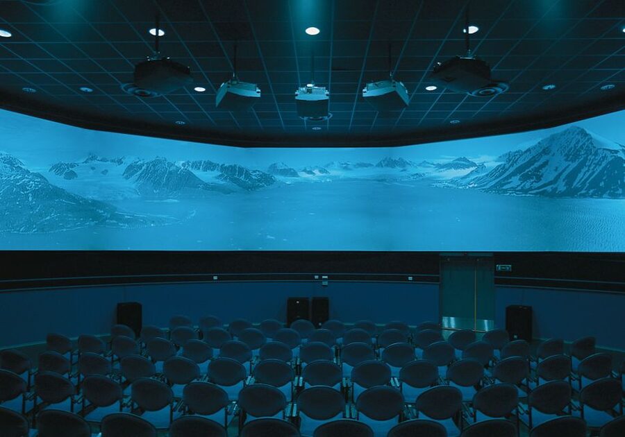 Tromsø: Entrance Ticket to Polaria - Panoramic Theatre films: Northern Lights, Svalbard, and behind the scenes
