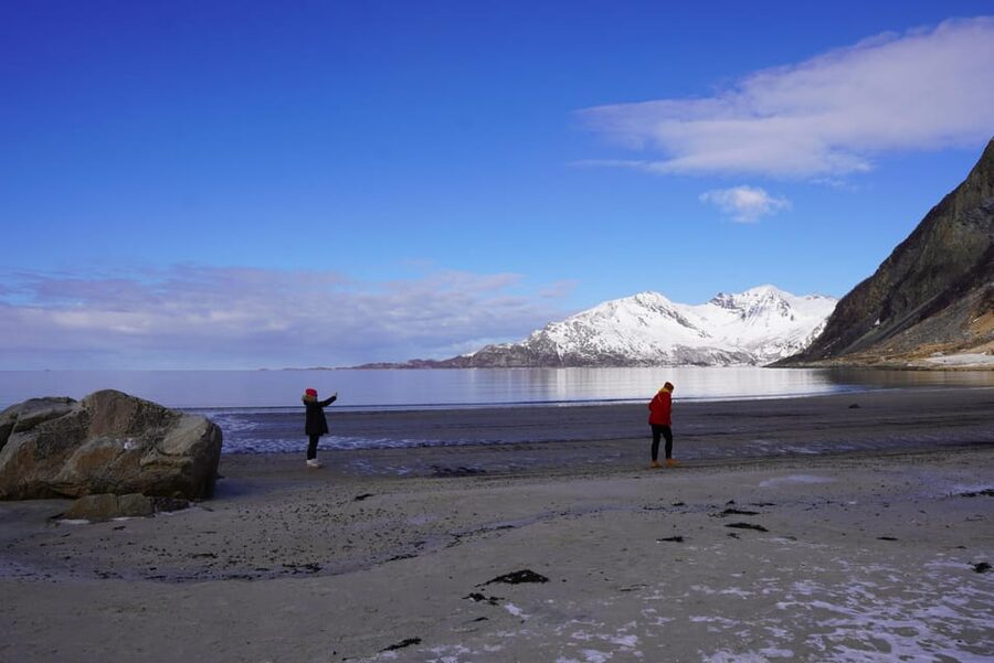 Tromsø: Exclusive Fjord Adventure by Bus - How the Guide Turns Stops Into Local Understanding