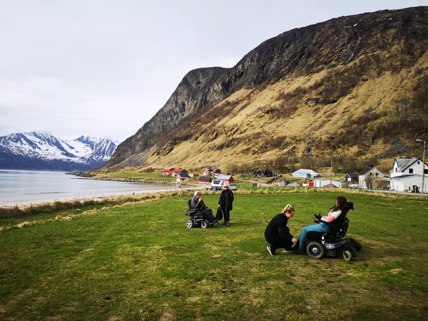 Tromsø: Fjords, Kvaløya & Sommarøy Accessible Tour w/ Lunch - Kaldfjorden photo stop: the first fjord impression that sets the tone