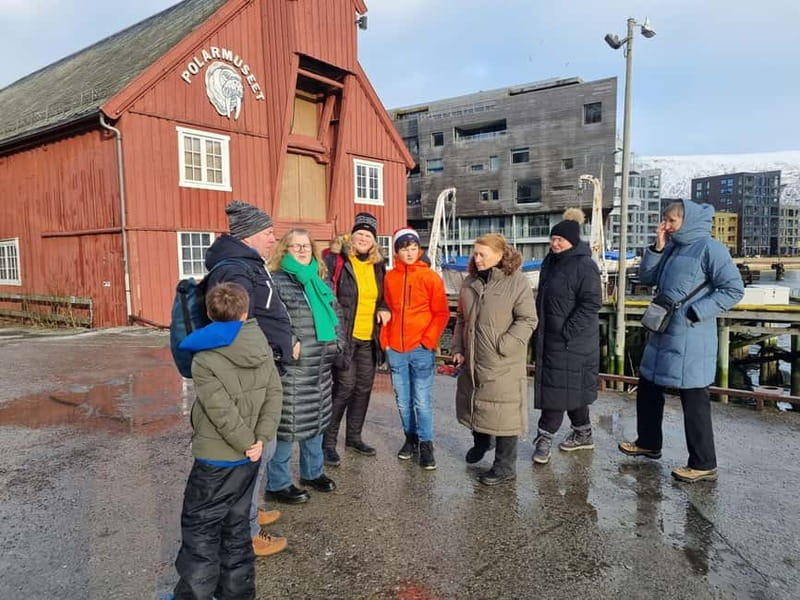 Tromsø: Guided Polar Bear Walk incl. Polaria & Polar Museum - Dress for Tromsø like the tour expects you to