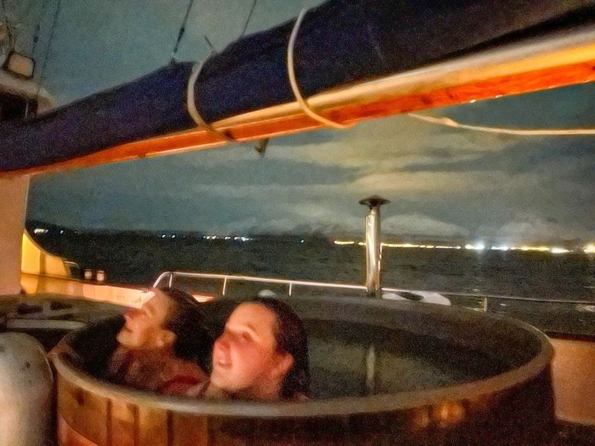 Tromso: Luxury Northern Lights Cruise with Hot Tub & Dinner - The overall experience: quiet luxury, real chances, no stress