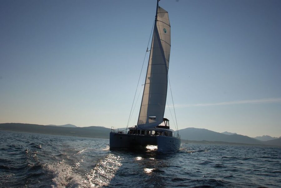 Tromsø: Midnight Sun Cruise in a Luxury Catamaran - Key things to know before you sail Tromsø’s midnight sun