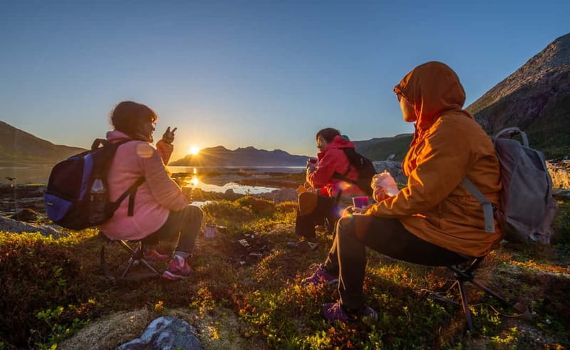 Tromsø: Midnight Sun Hike in the wilderness - The Hike Itself: An Easy Uphill for Big Views