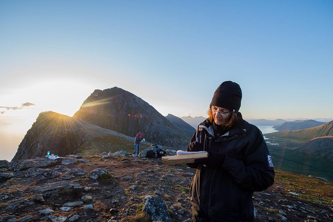 Tromsø: Midnight Sun Hike with Wandering Owl - Kvaløya Stop: The Main Ascent and the Summit Reward