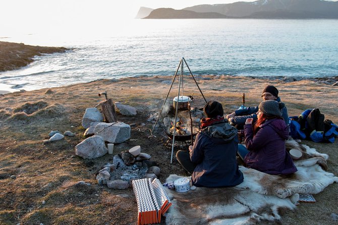 Tromsø: Midnight Sun with Campfire with Wandering Owl - What Is Included, and What to Bring