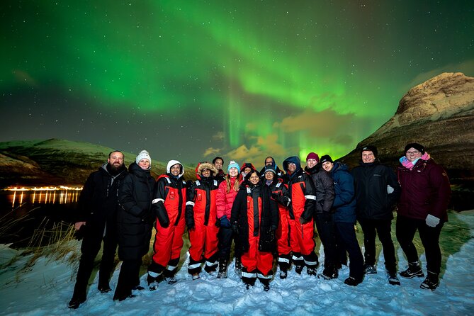 Tromsø: Northern Lights by Minibus - Free Photos and Warm Dinner - Who This Tour Suits Best
