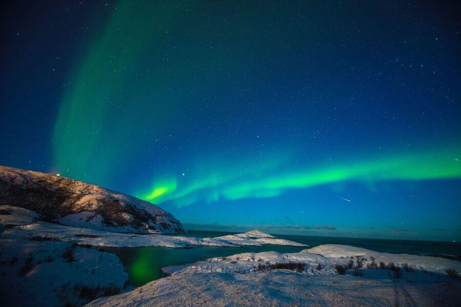 Tromso: Northern Lights Cable Car Excursion - Finding the meeting point by Tromsø Cathedral