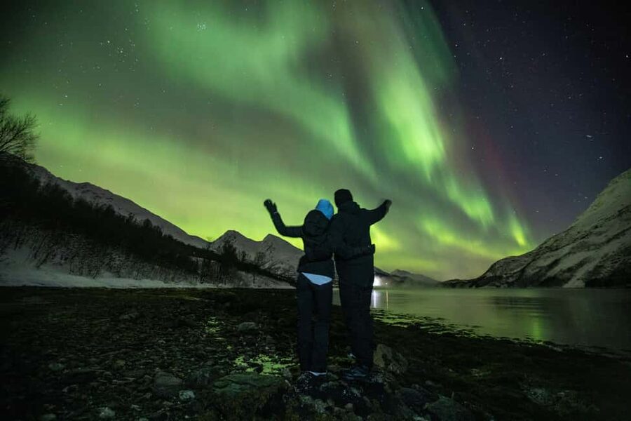 Tromsø: Northern Lights Chase with Free Photos - The Timing Reality, Why the Night Might Run Longer
