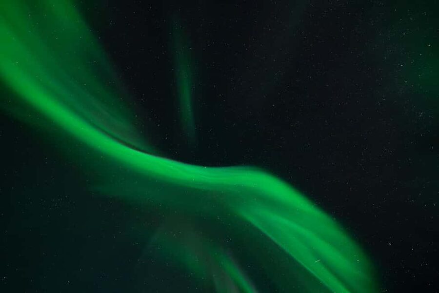 Tromsø: Northern Lights Focus Tour, German/English, minibus, meal - Tromsø Aurora Chasing, Built Around What You Can Control